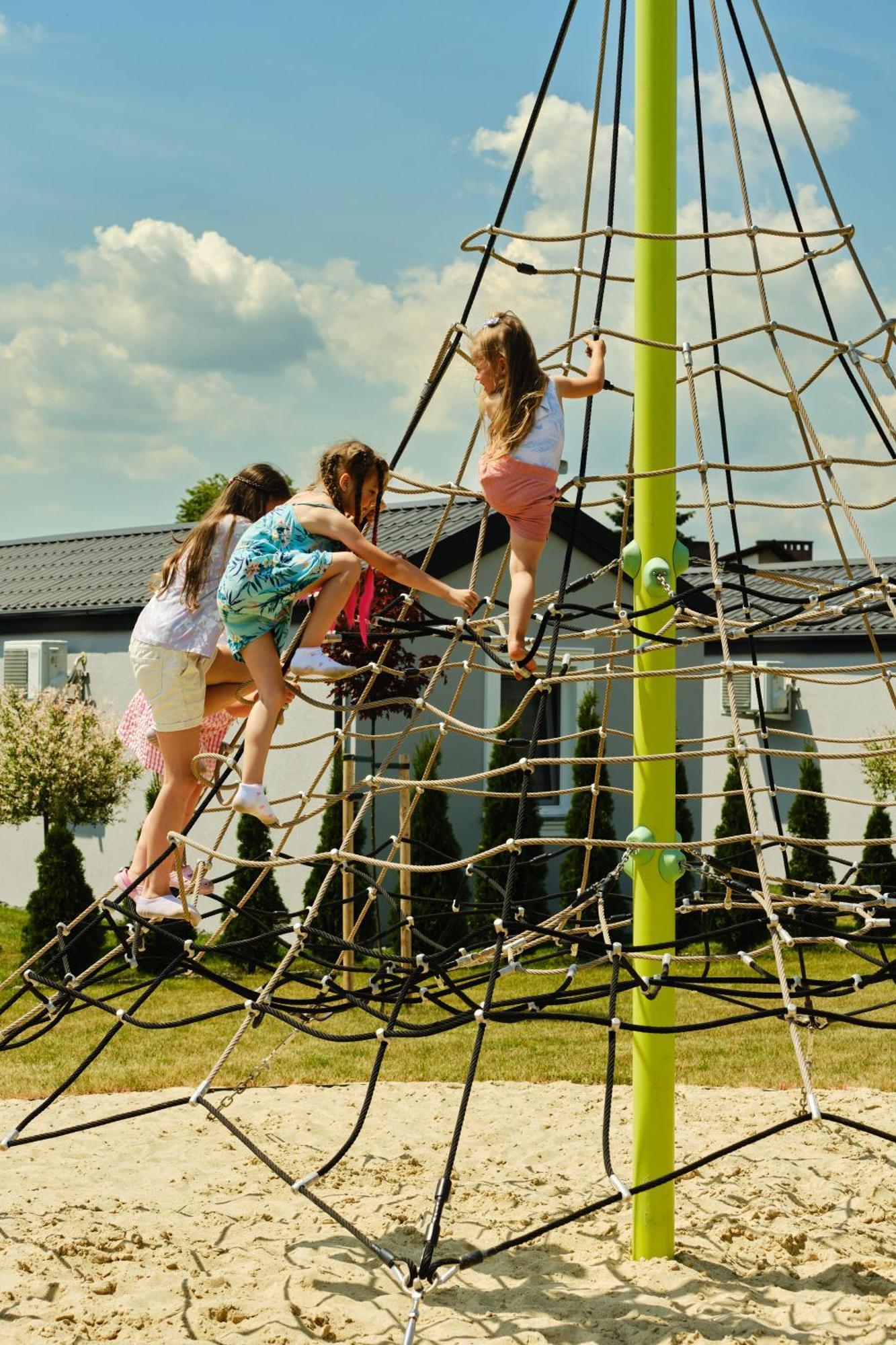 Scandi Village Затор Екстериор снимка