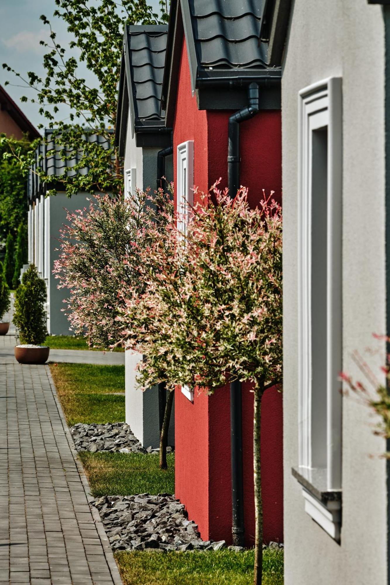 Scandi Village Затор Екстериор снимка
